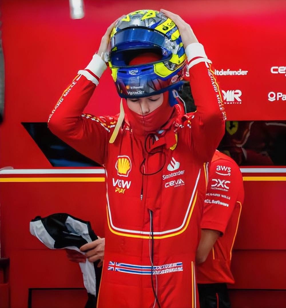 关于哈斯车队逆转红牛车队，汉密尔顿点燃赛场的信息