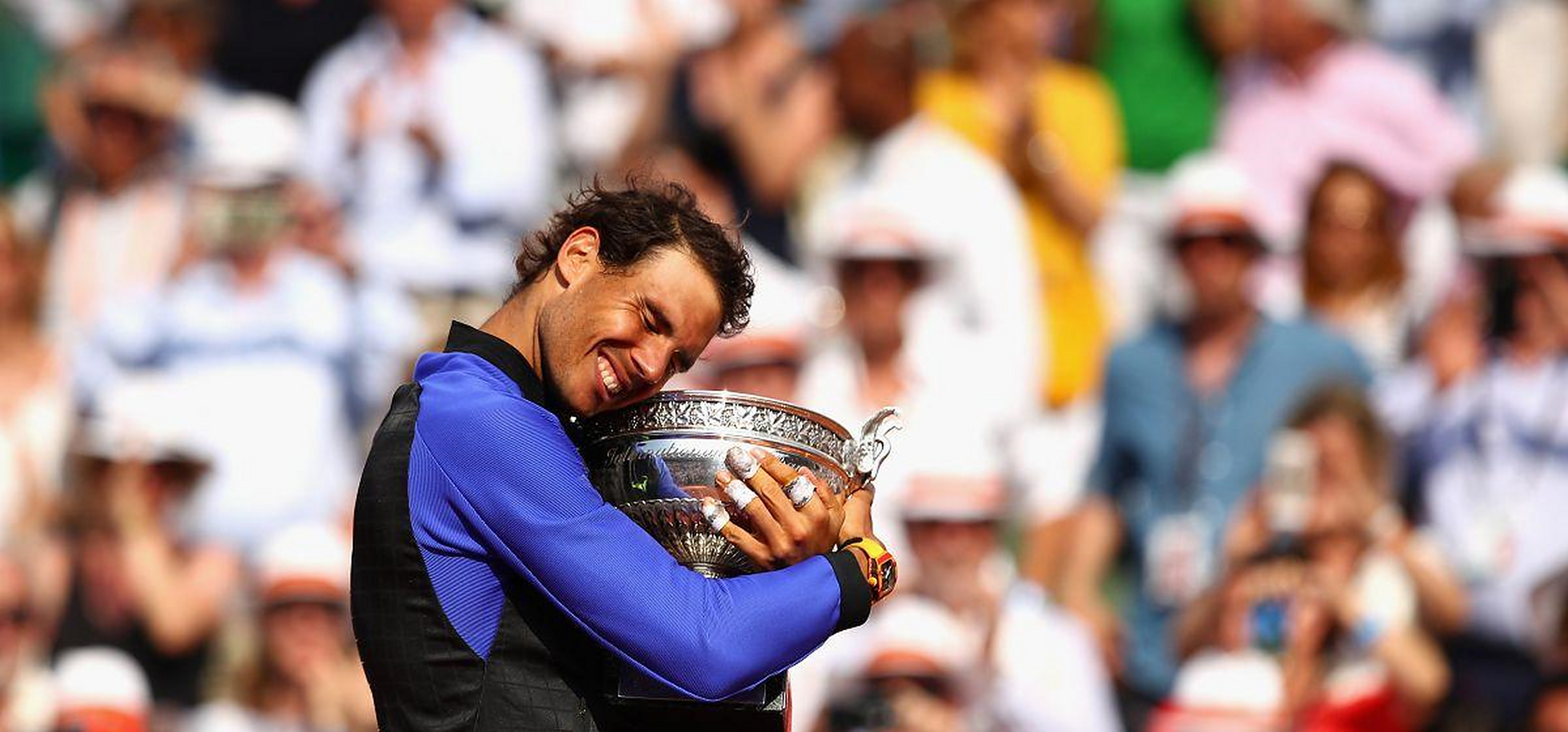 包含ATP总决赛绝杀拉沃尔杯，纳达尔惊艳四座的词条