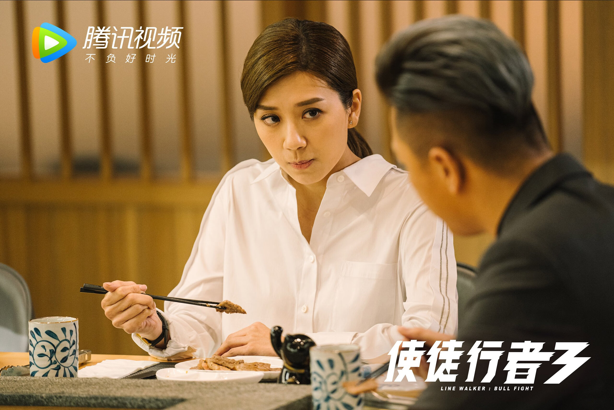 街道上飞驰的，究竟是赛车还是人类文明的火种？