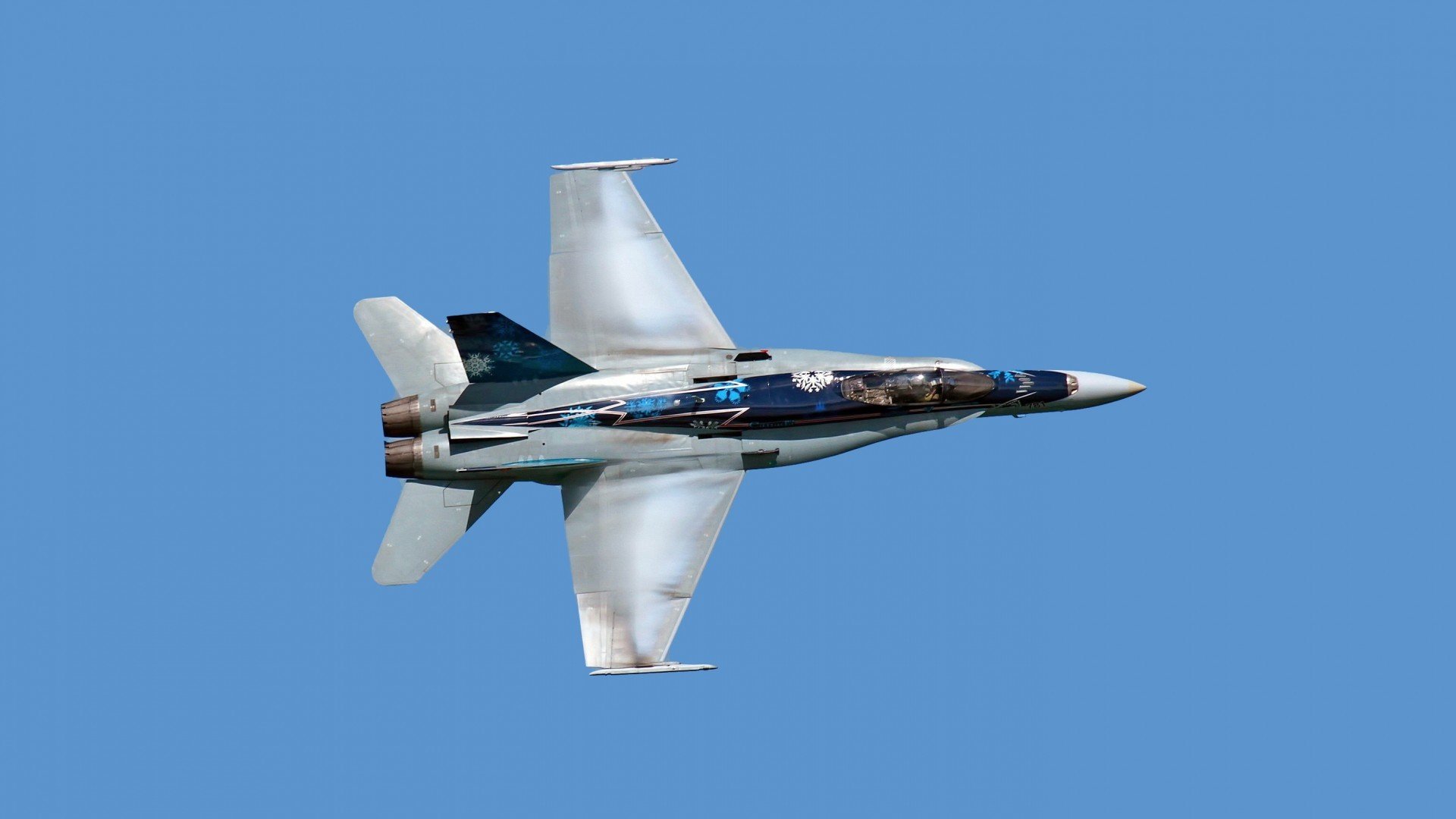 教科书式的中场统治，卡塞米罗在卡塔尔巅峰对决中定义现代后腰