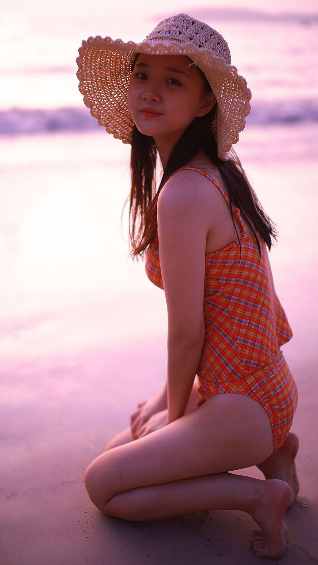 当欧冠淘汰赛之夜遇见布克时刻，一场关于关键球的跨界叙事