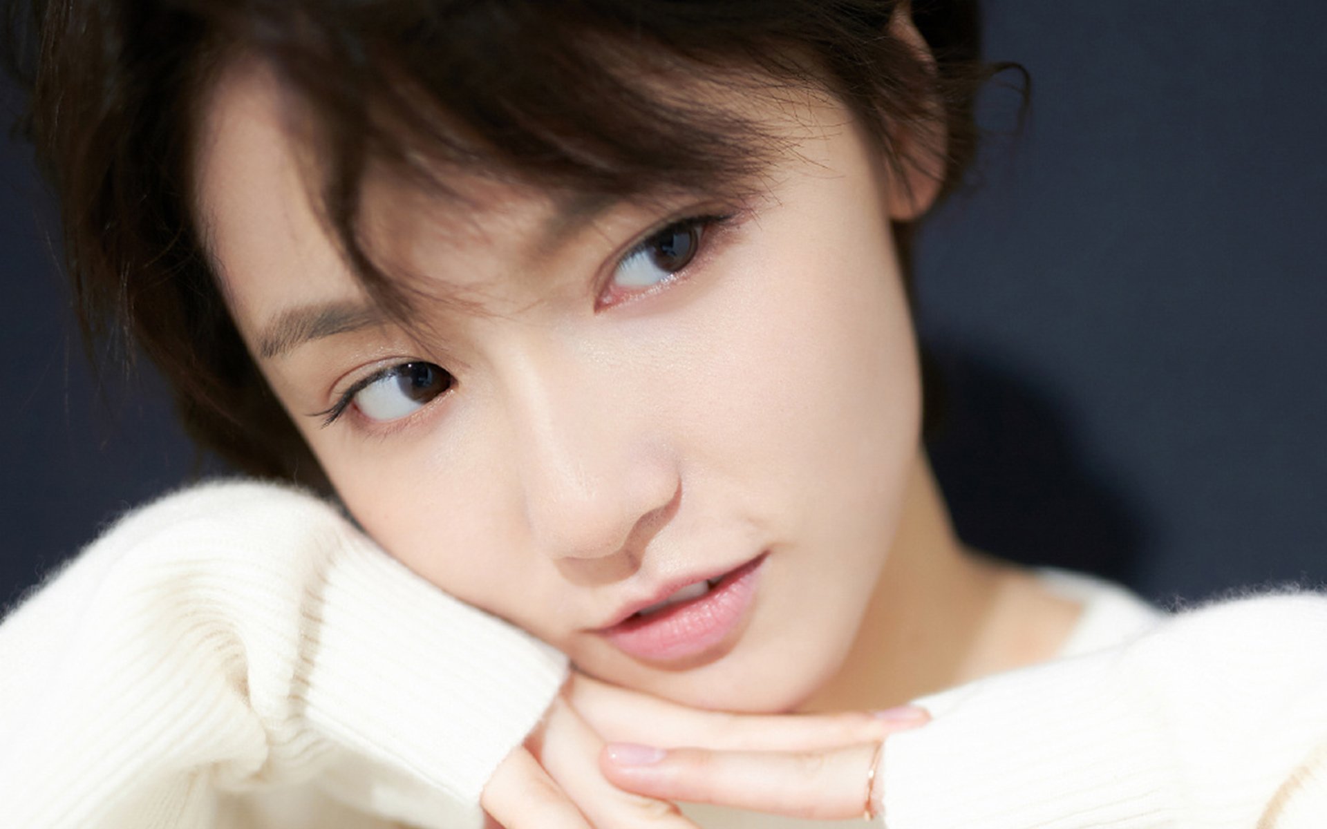 卢卡库归化泰国?一场改写D组格局的意外